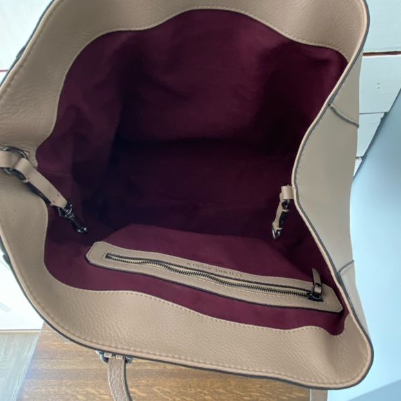 Etienne Agner soft leather tan tote great preloved condition - Picture 8 of 9